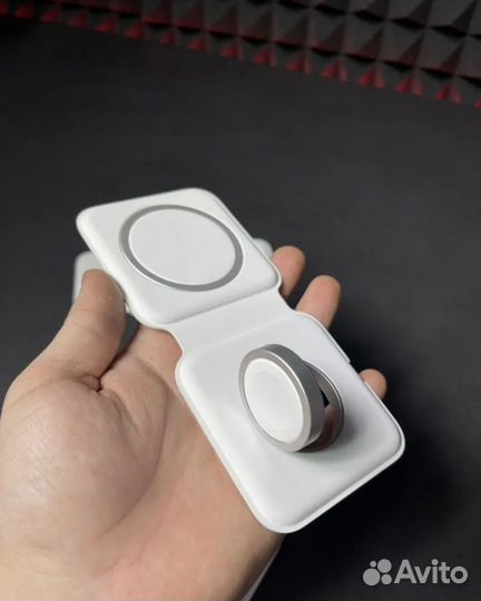 Беспроводная зарядка для iPhone MagSafe