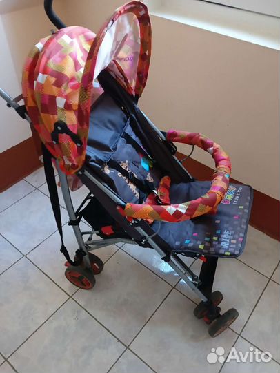 Прогулочная коляска трость