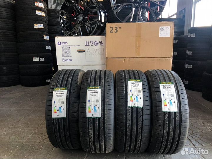 Westlake Zuper Eco Z-107 245/40 R19 98W