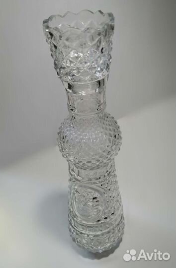 Хрустальный графин с крышкой
