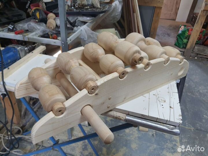 Роликовый массажер для спины и позвоночника