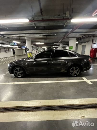 Audi A4 2.0 AMT, 2011, 80 000 км