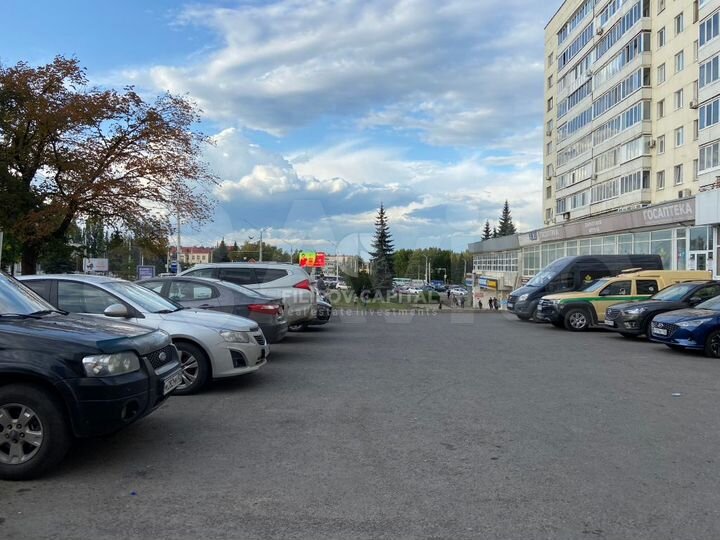 Торговая площадь, 300 м²