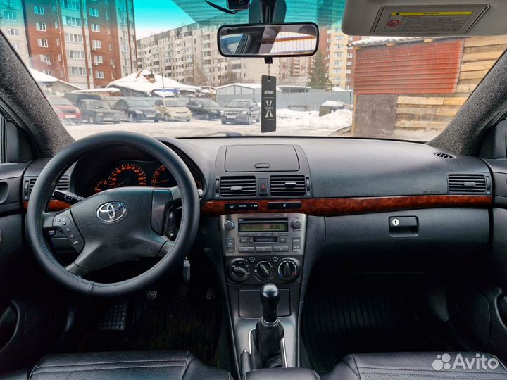 Toyota Avensis 1.8 МТ, 2006, 169 000 км