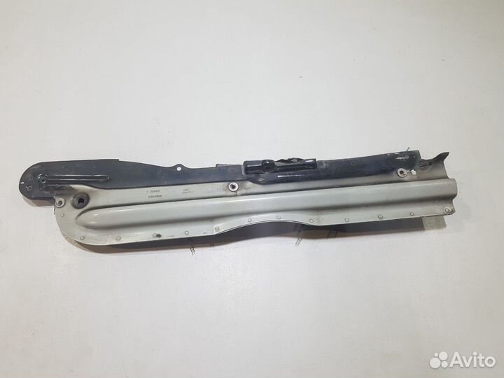 Направляющая крыла ауди а8 audi s8