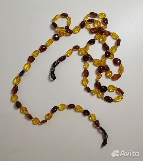 Цепочка для очков из янтаря