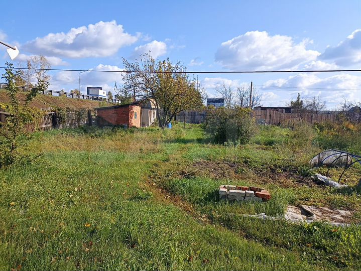 Дача 20 м² на участке 6 сот.