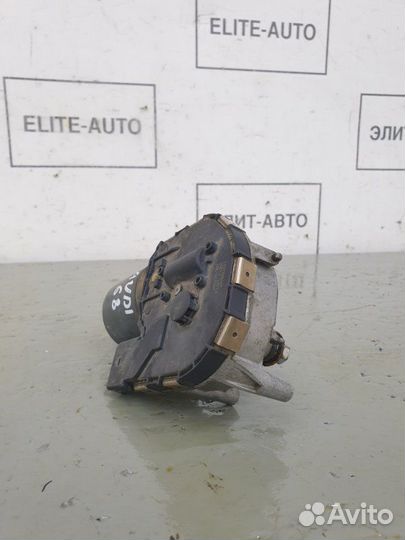 Моторчик дворников стеклоочистителя Audi A6 C6 2.4