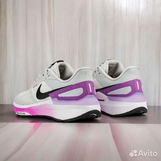 Кроссовки женские Nike Air Zoom Structure 25