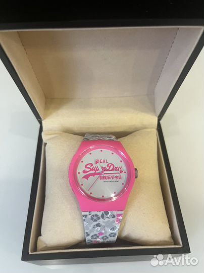 Часы женские Superdry syl169ep