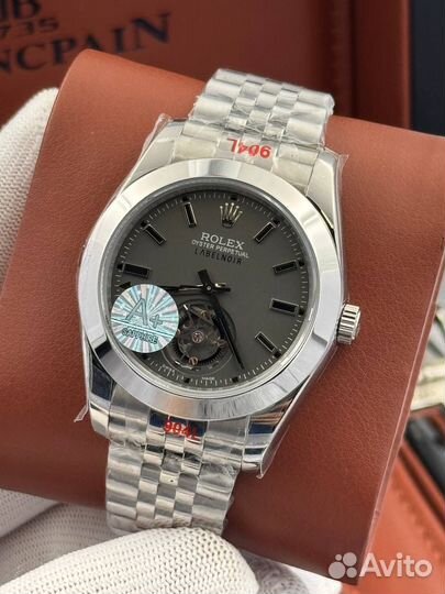 Мужские наручные часы механические