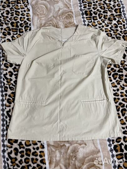 Костюм женский для мастера бьюти индустрии