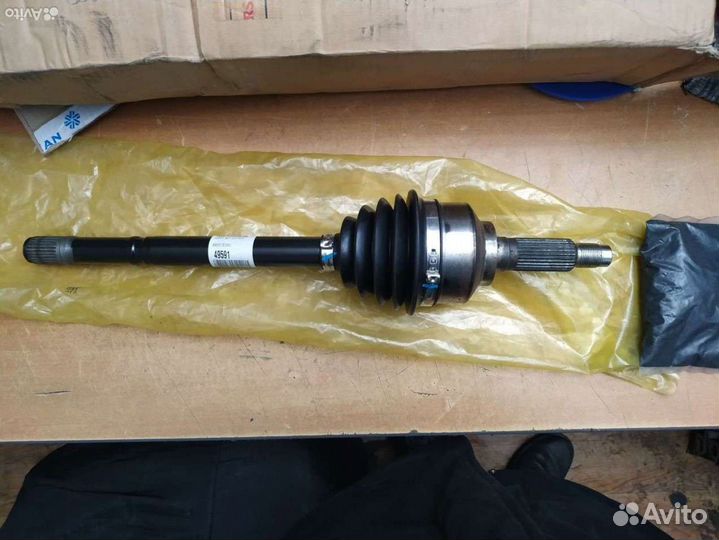 Привод передний шрус вал Kia Sorento 1 оригинал