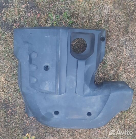 Крышка двигателя chevrolet niva