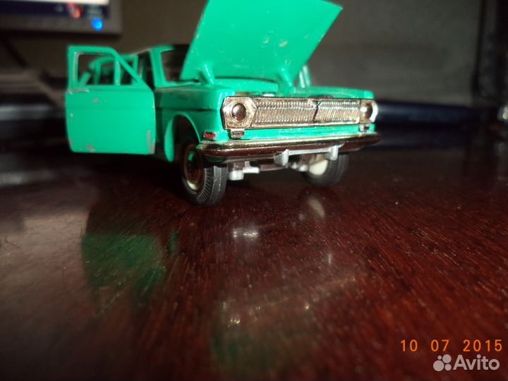 Волга газ-24