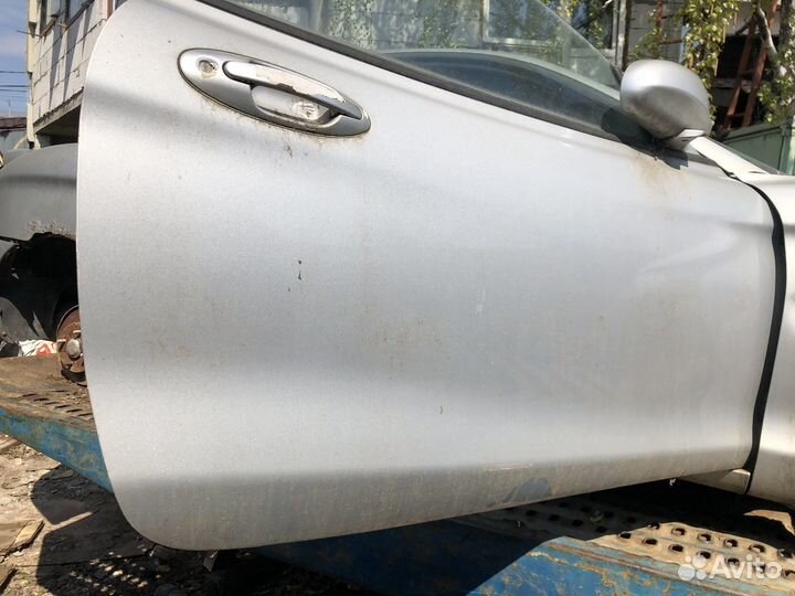 Двери на hyundai coupe 1