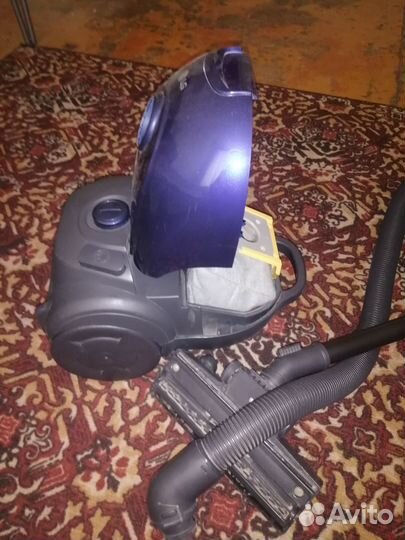 Пылесос LG Turbo 1400watt