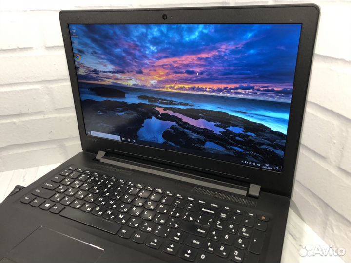 Четырехъядерный ноутбук Lenovo с FullHD