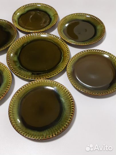 Набор керамика 6 блюдец и тарелка. СССР