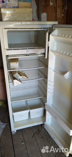 Холодильник бу