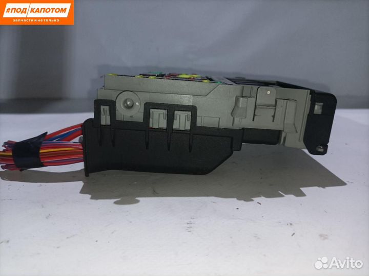 Блок предохранителей Opel Astra J (2009 - 2012)