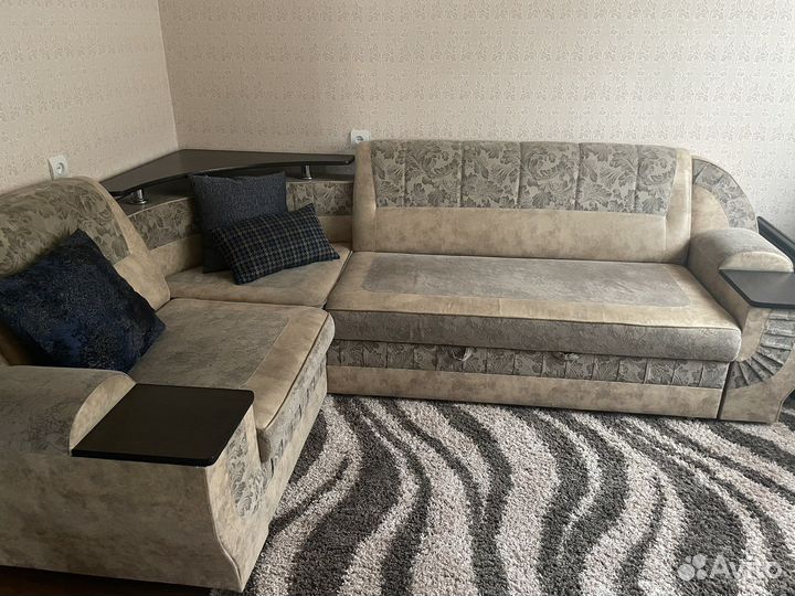 Угловой диван