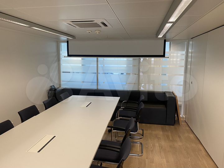 Офис, 900 м²
