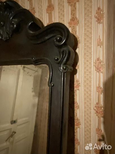 Зеркало настенное старинное