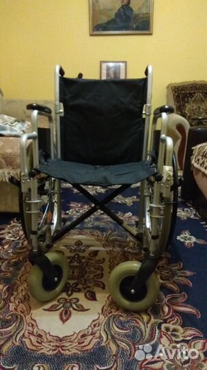 Кресло-коляска
