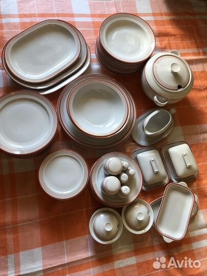 Столовый сервиз на 12 персон гдр