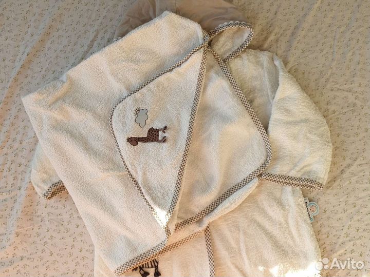 Комплект полотенце халат тапочки на годик 80р