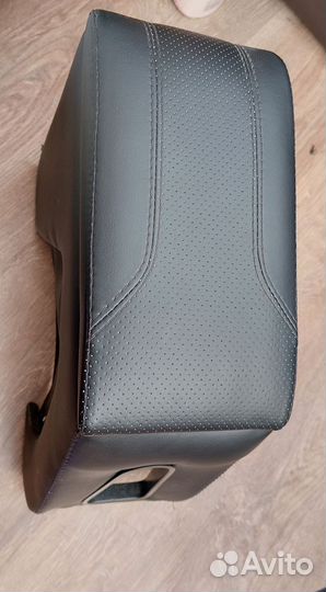 Подлокотник volkswagen polo