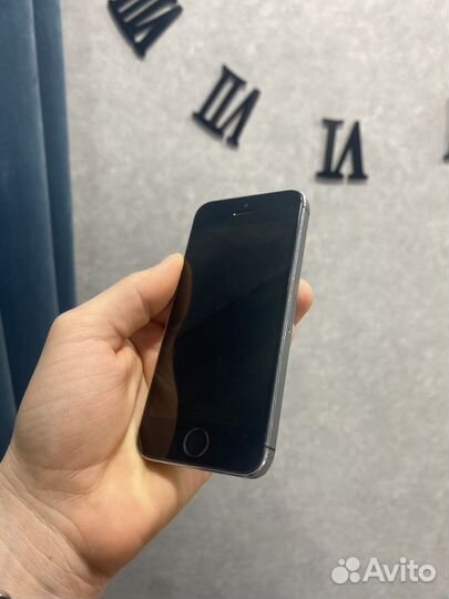 iPhone 5S, 16 ГБ