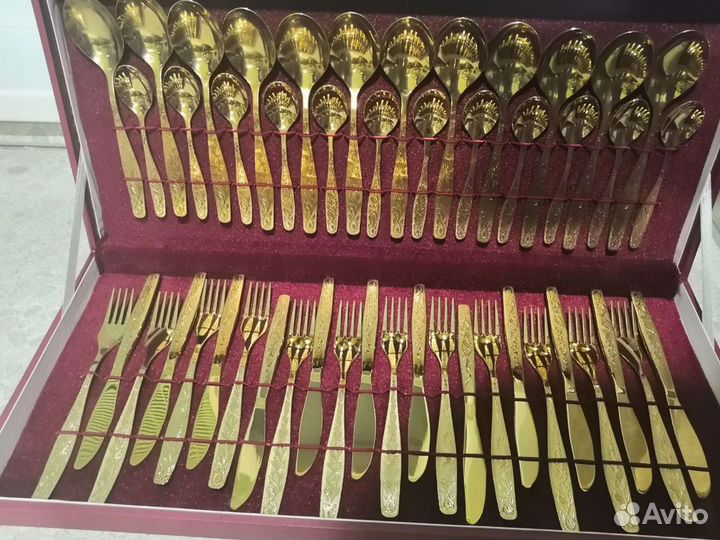 Набор столовых приборов