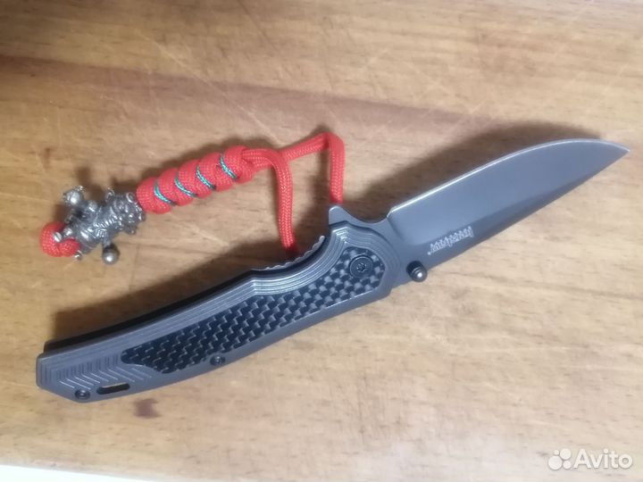 Темляк для ножа, Бомбист