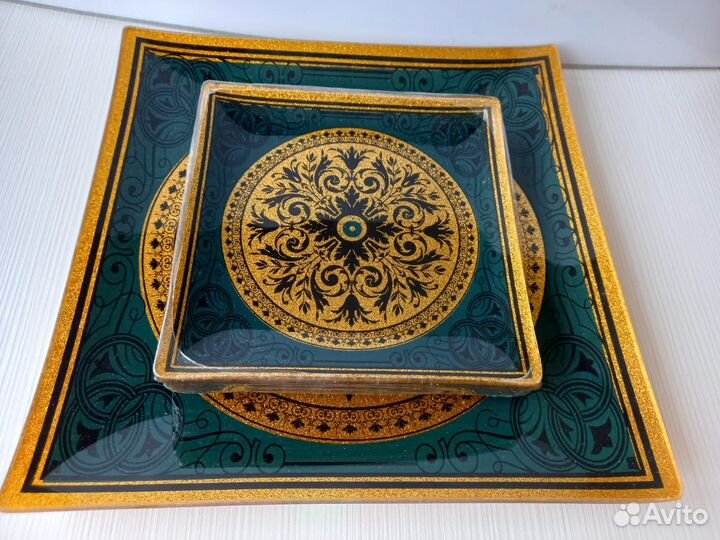 Наборы тарелок