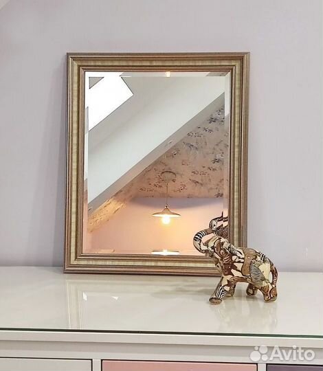 Зеркало в алюминиевом багете