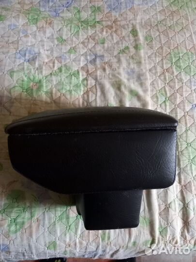 Бар бокс между сиденьями