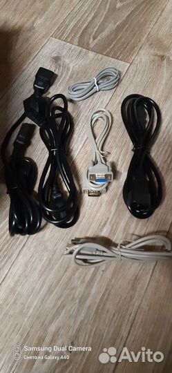 Продам Источник бесперебойного питания