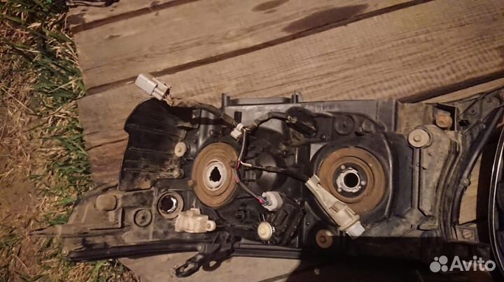 Оптика тоута ленд крузер 200