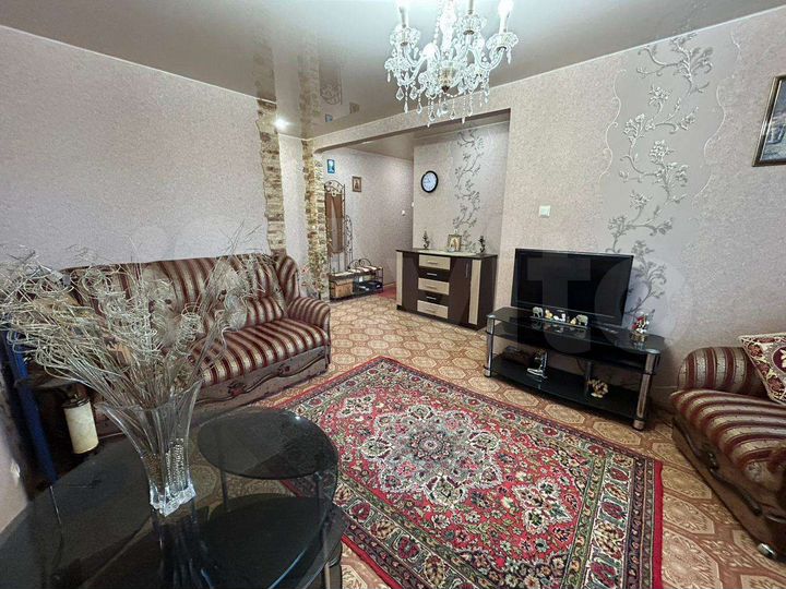 3-к. квартира, 57,4 м², 1/4 эт.