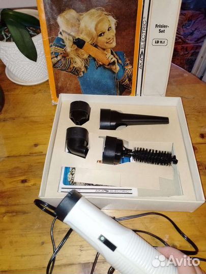 Ретро фен из цума