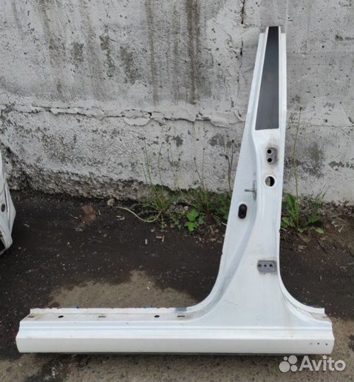 Стойка кузова средняя левая Toyota Corolla Spacio