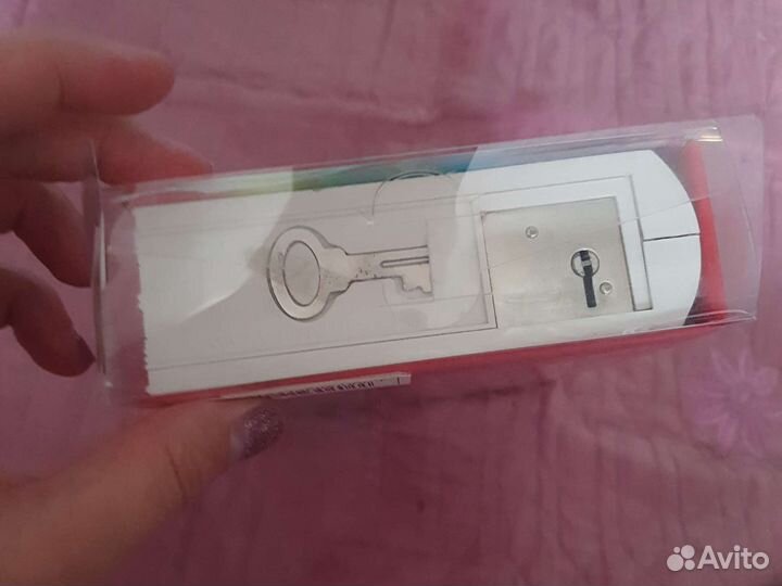 Сейф в виде коробки стирального порошка. Снизу ест