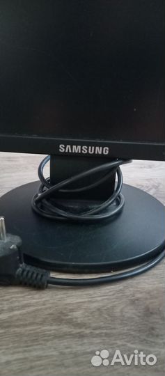 Монитор samsung 943n