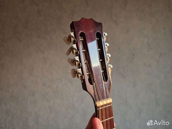 Мандолина Hora