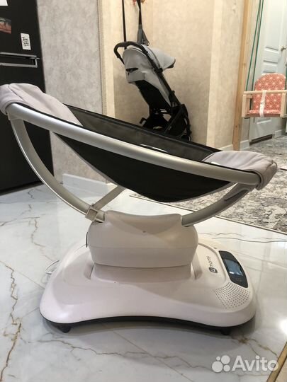 Детские электронные качели 4moms