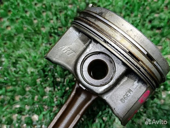 Поршень Lexus RX300