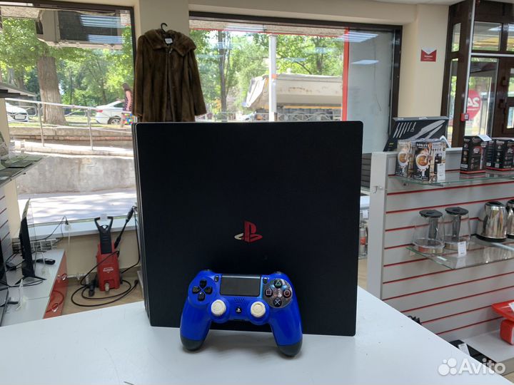 Э57 Игровая приставка Sony PS4 Pro 1тб