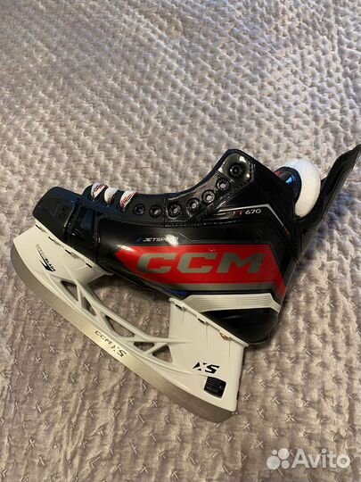Хоккейные коньки CCM JetSpeed FT670 SR